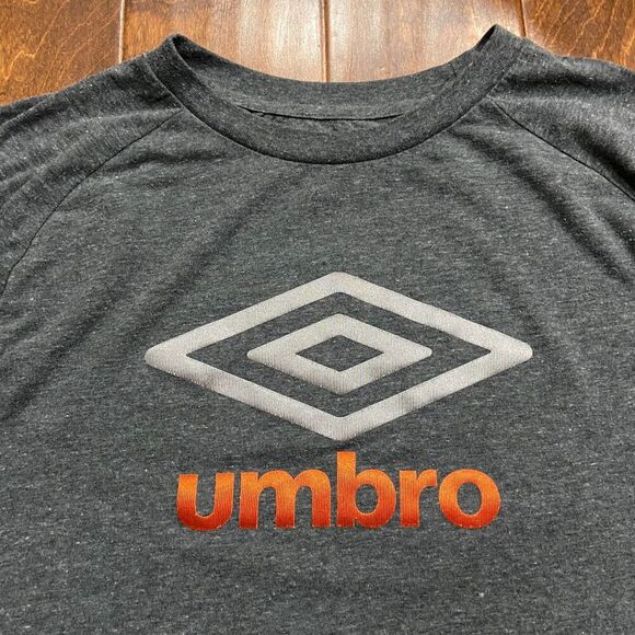 Umbro Athletic Fit Classic Logo Crewneck Gray T-Shirt Men's Size Extra Large - Picture 2 of 7